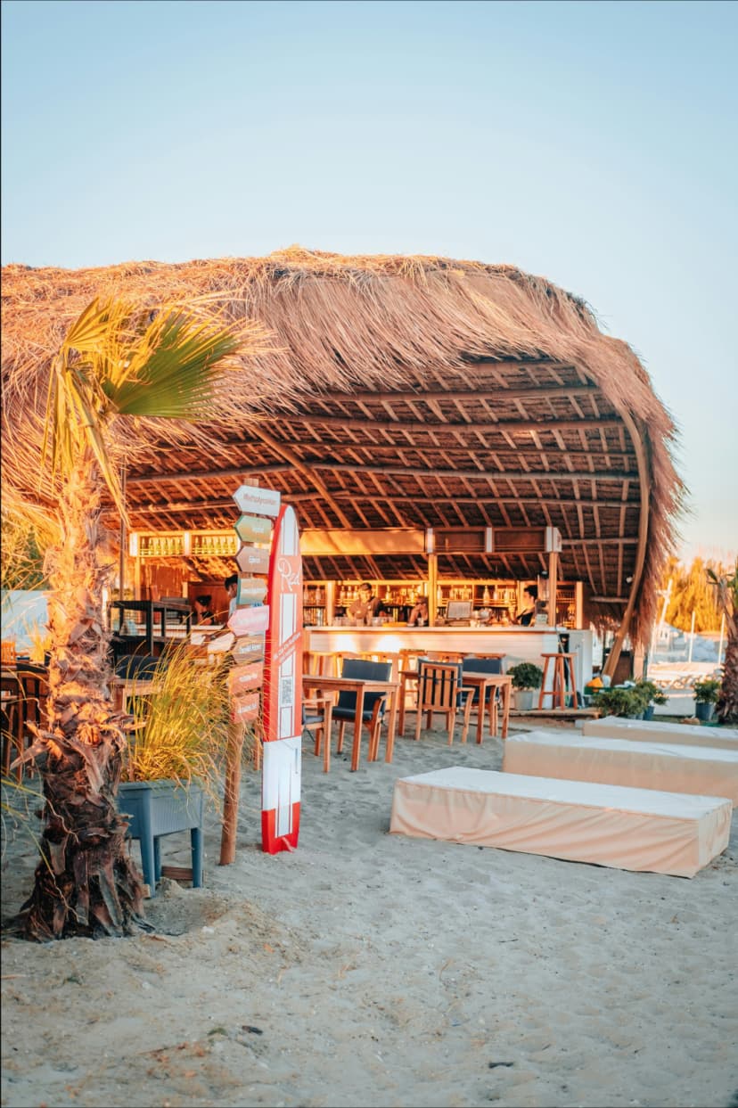 beach-bar-benefits-2